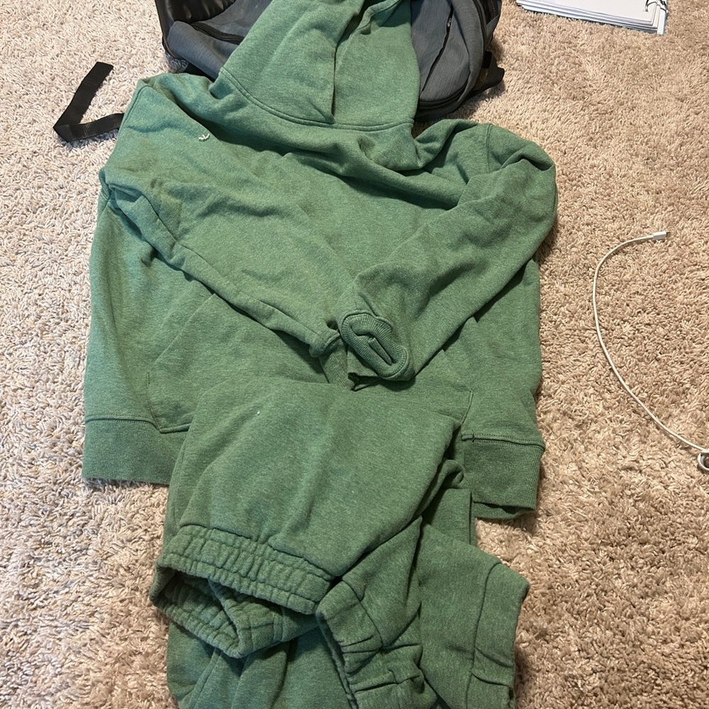 Gymshark Green Hoodie and Sweatpants Set